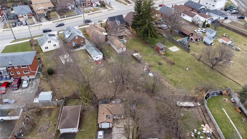 296 Ottawa Street S Property Photo 7