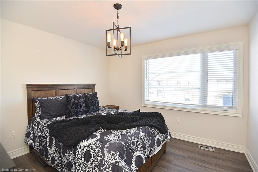 8 Myrtle Street Property Photo 34
