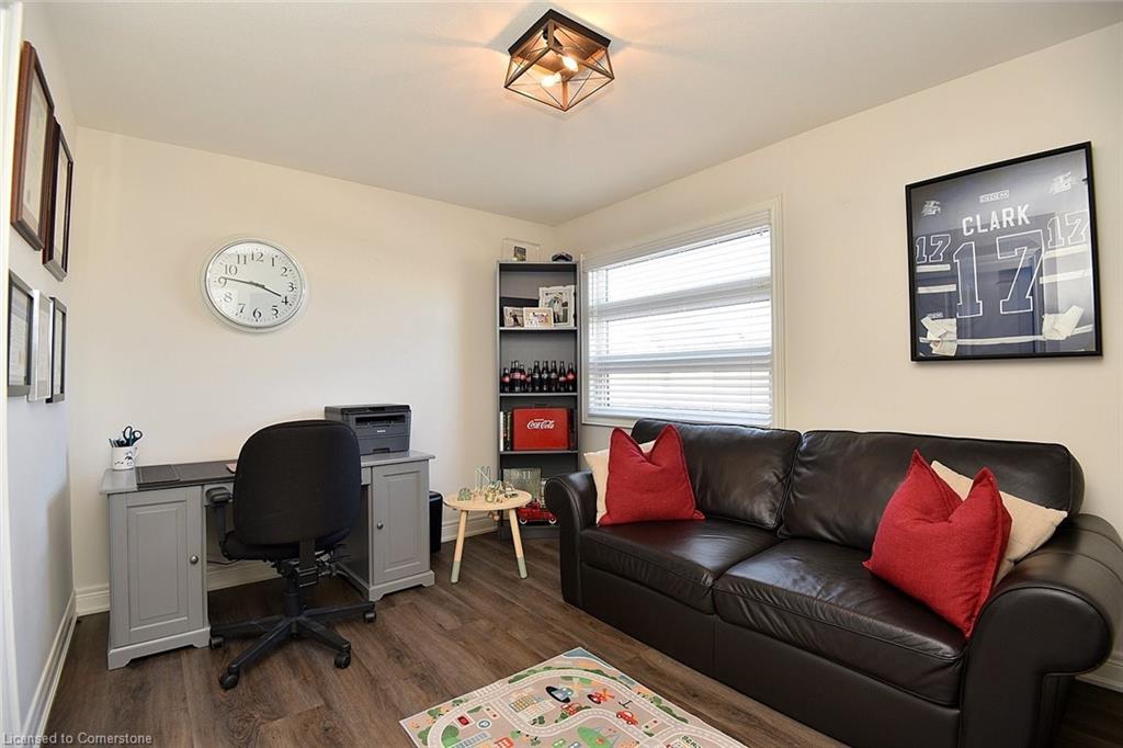 8 Myrtle Street Property Photo 35