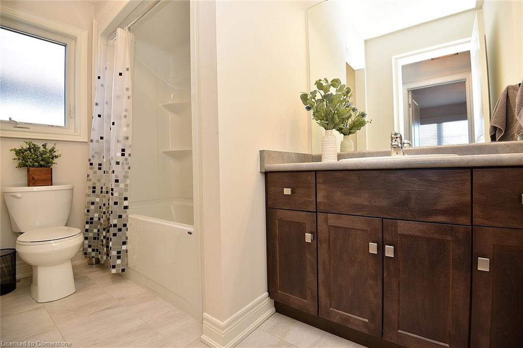8 Myrtle Street Property Photo 37