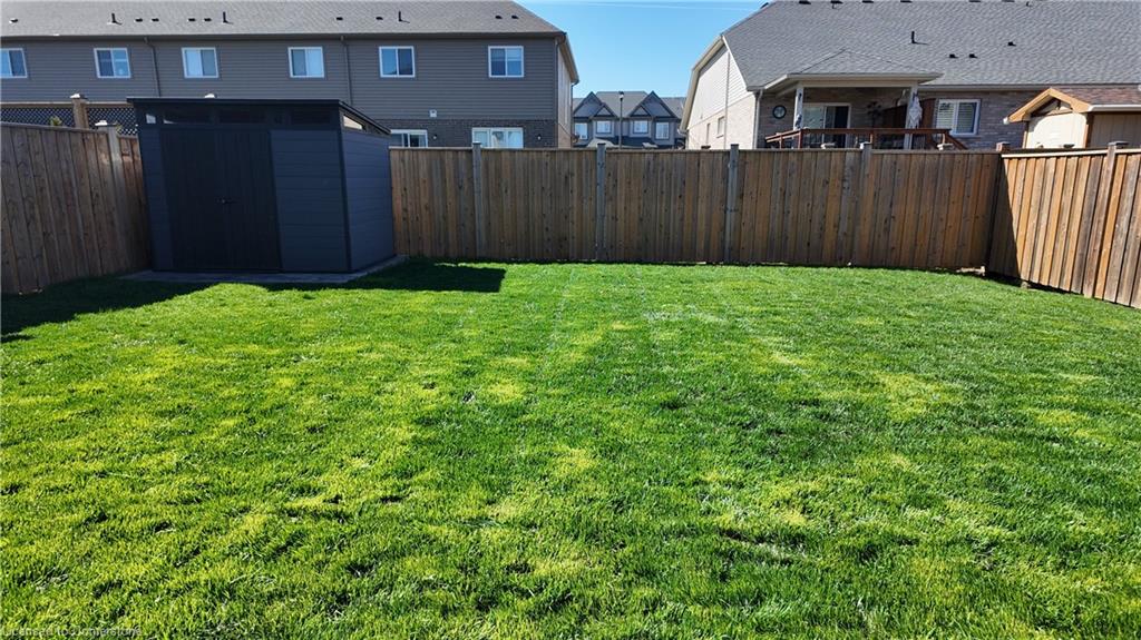 8 Myrtle Street Property Photo 44