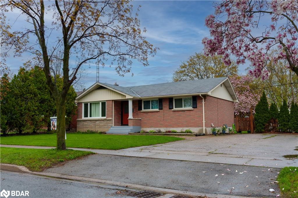424 Bunting Road Property Photo
