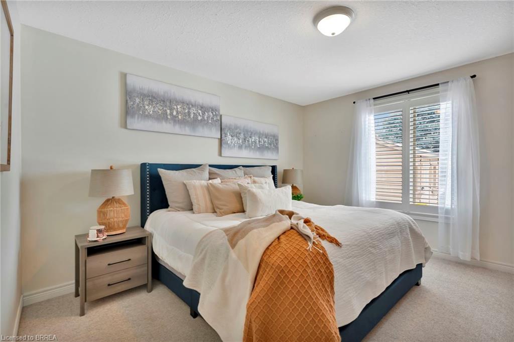 56 Southampton Drive Property Photo 18