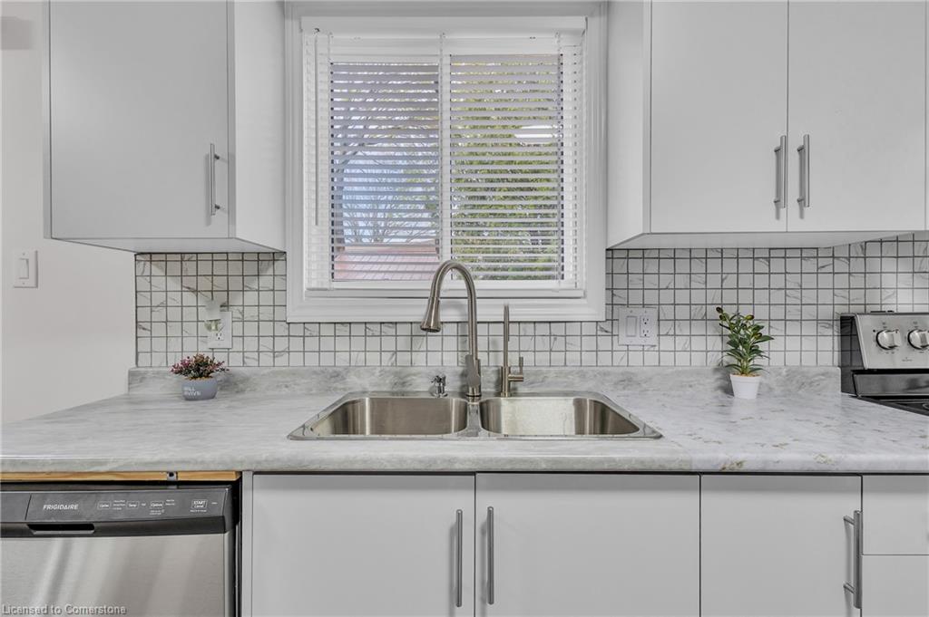 88 Baird Avenue Property Photo 18