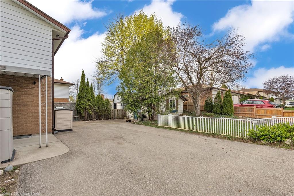 88 Baird Avenue Property Photo 38
