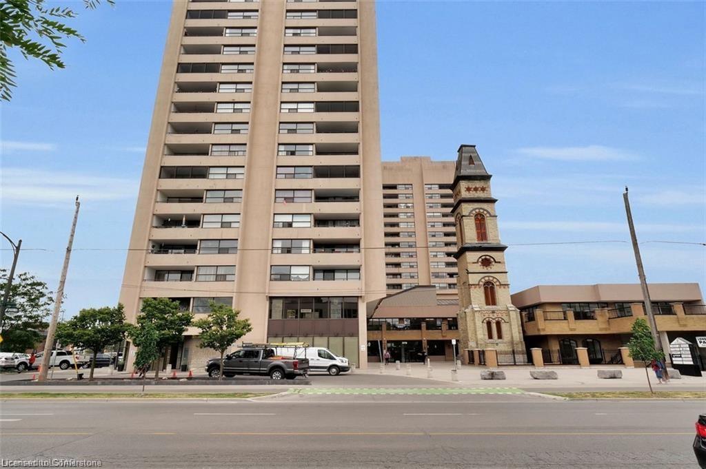 110-379 Dundas Street Property Photo 1