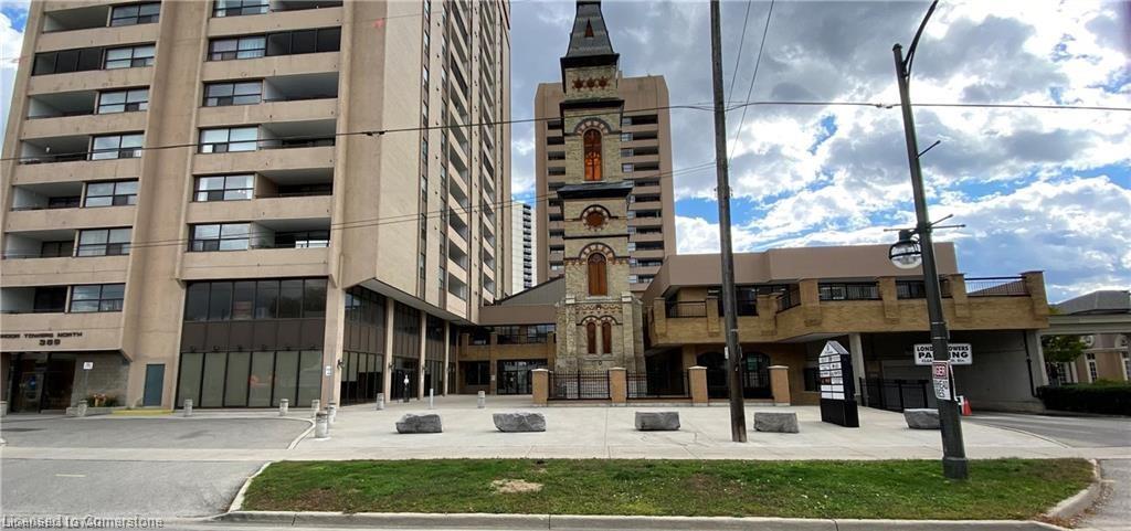 110-379 Dundas Street Property Photo 4