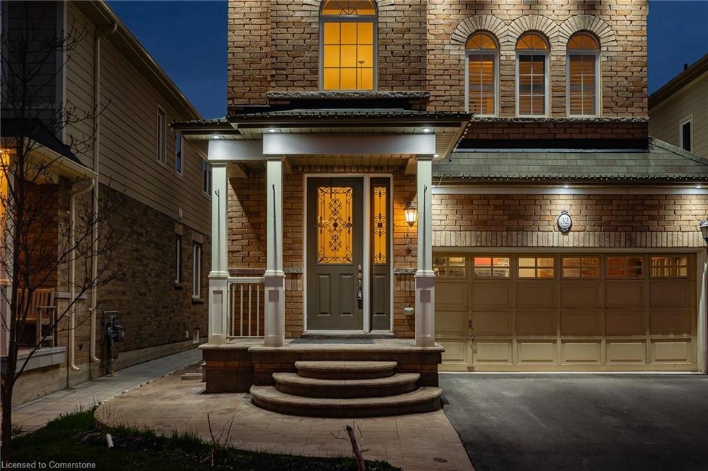 32 Babcock Street Property Photo 7