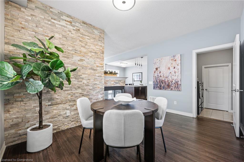 32 Babcock Street Property Photo 11