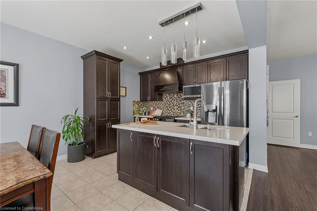 32 Babcock Street Property Photo 16
