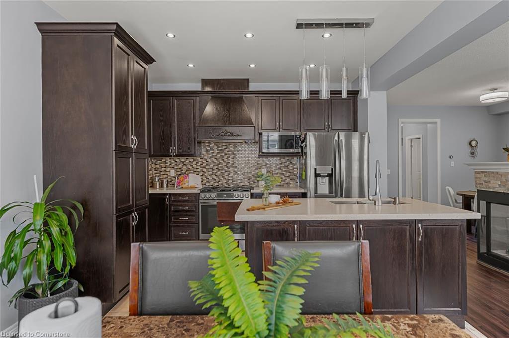 32 Babcock Street Property Photo 17
