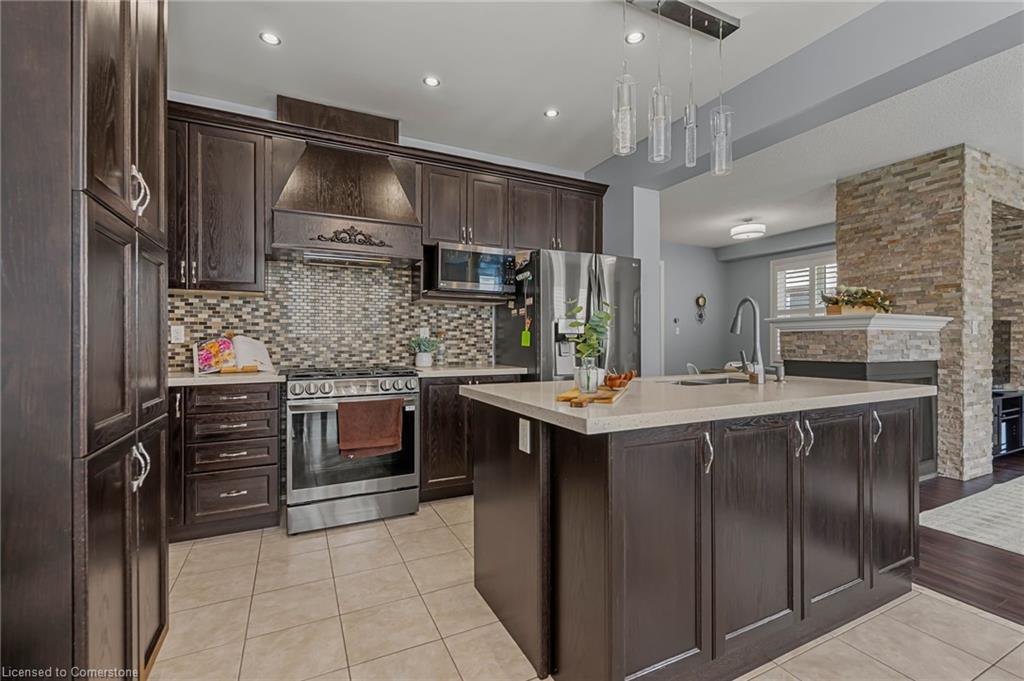 32 Babcock Street Property Photo 18