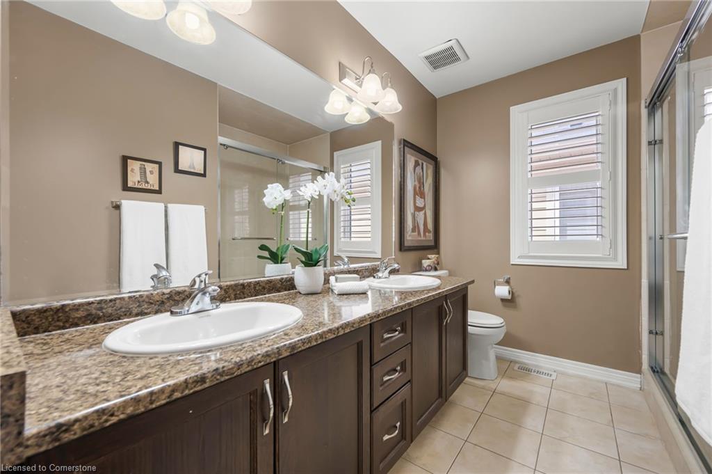 32 Babcock Street Property Photo 33