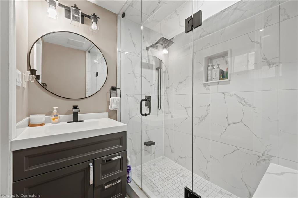 32 Babcock Street Property Photo 38