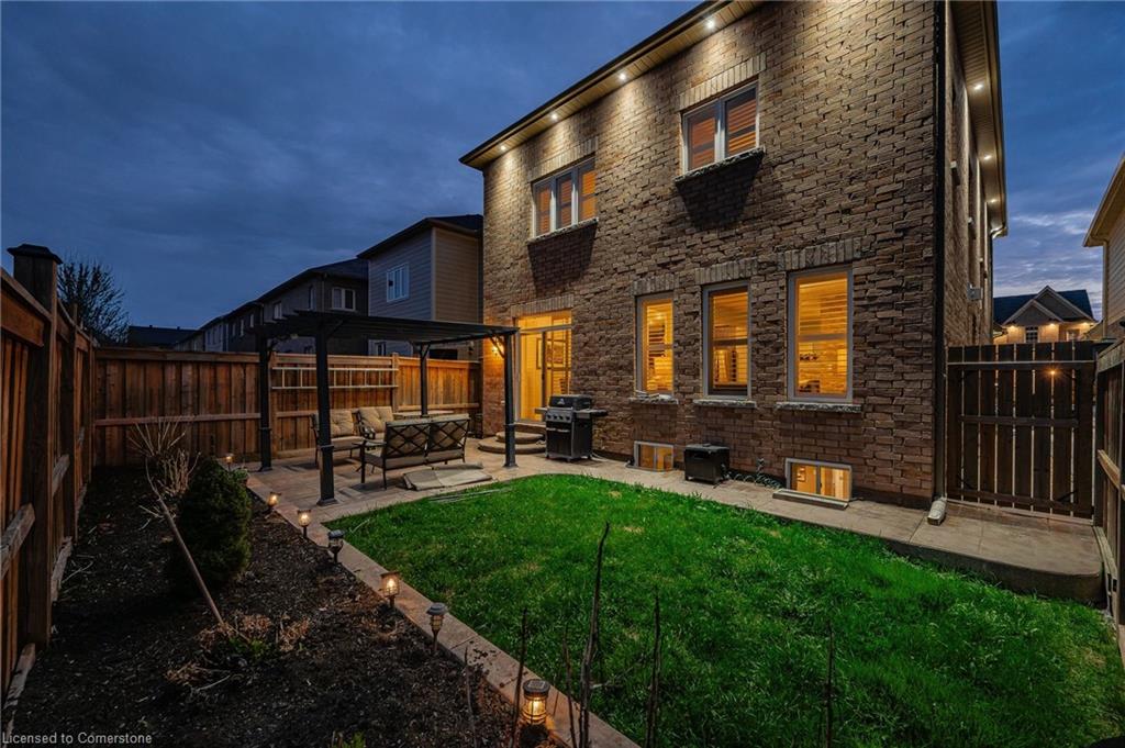 32 Babcock Street Property Photo 42