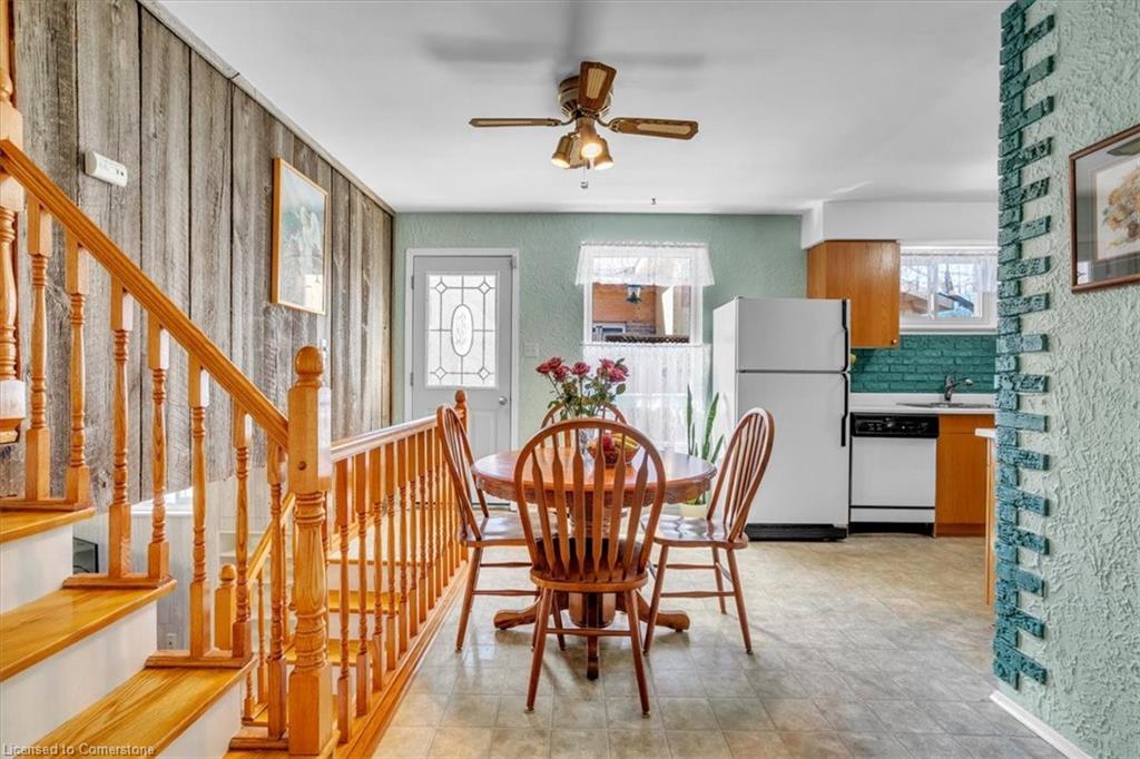 21 Willis Drive Property Photo 14