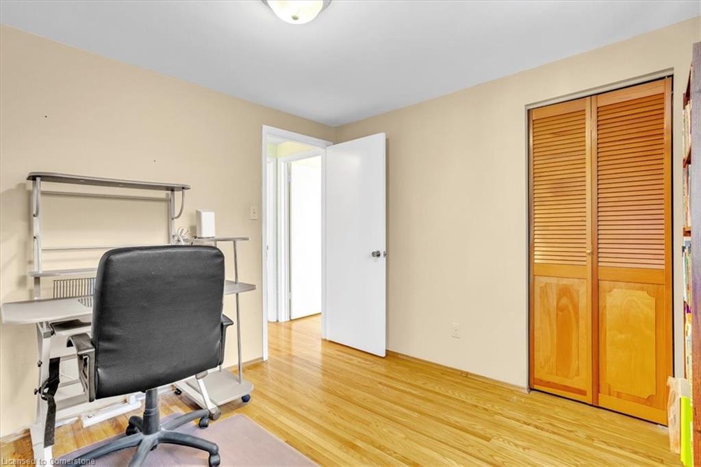 21 Willis Drive Property Photo 22