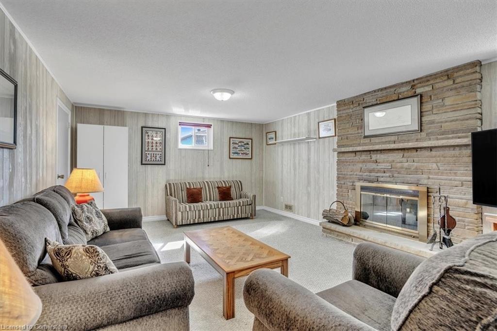 21 Willis Drive Property Photo 25
