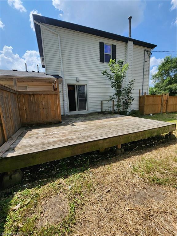 196 Marlborough Street Property Photo 10