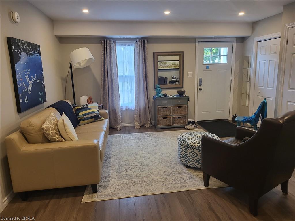 196 Marlborough Street Property Photo 12