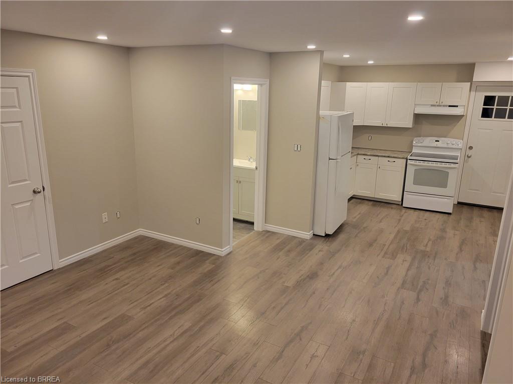 196 Marlborough Street Property Photo 13
