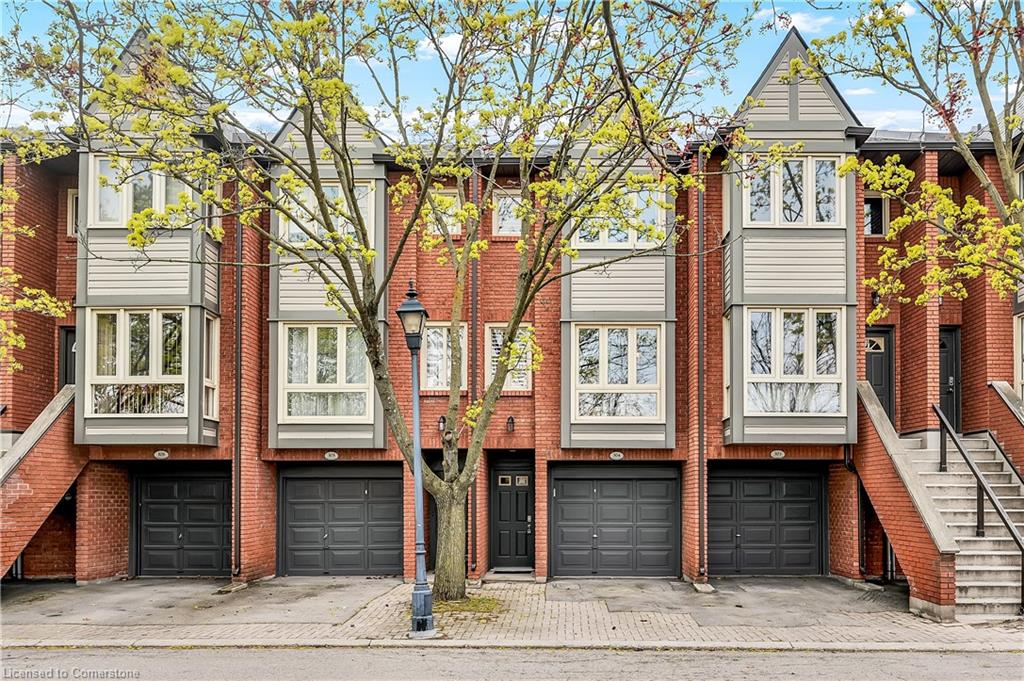304-895 Maple Avenue Property Photo
