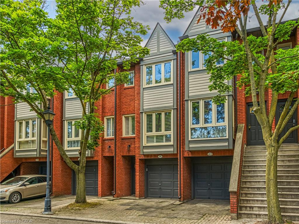 304-895 Maple Avenue Property Photo 2