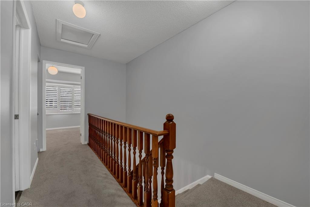 304-895 Maple Avenue Property Photo 30