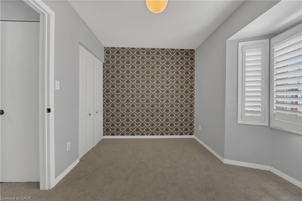 304-895 Maple Avenue Property Photo 35