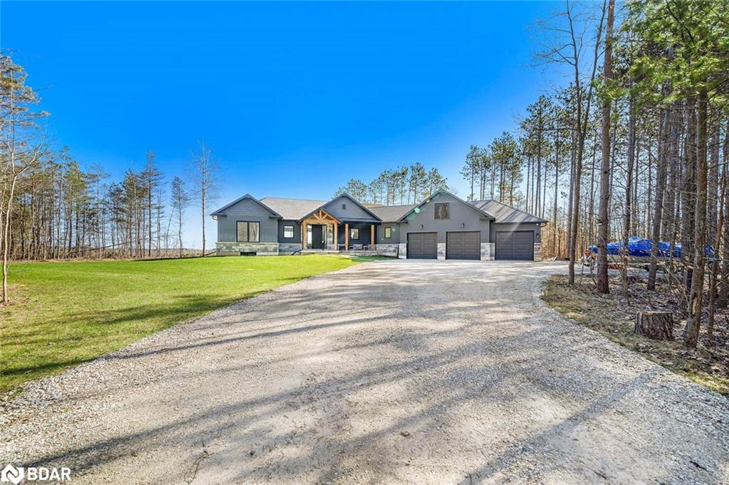 3091 Centre Line Road Property Photo 1