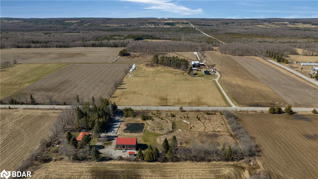 73 15/16 Sideroad Property Photo 4
