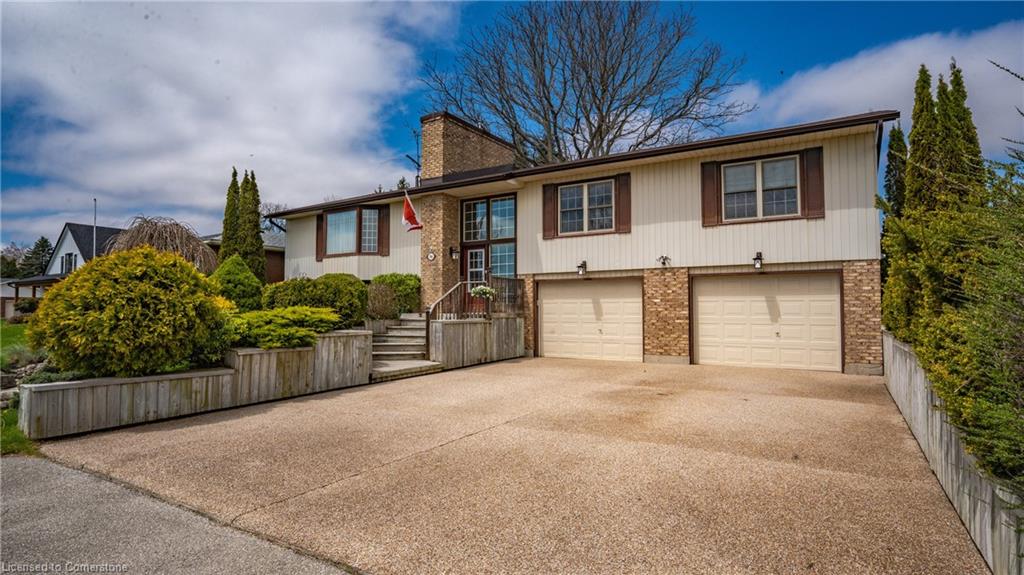 54 Bee Street Property Photo 3