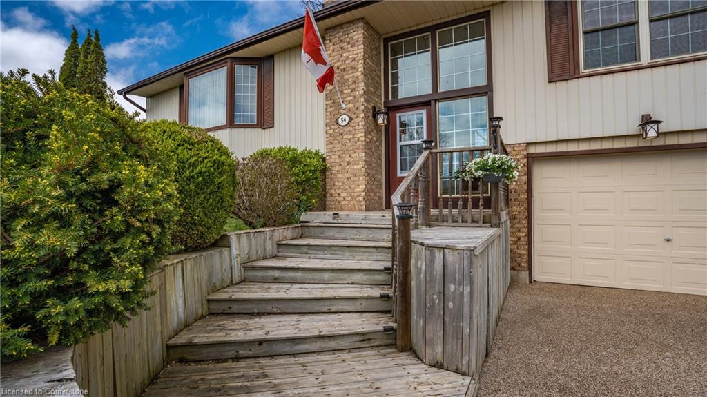 54 Bee Street Property Photo 7