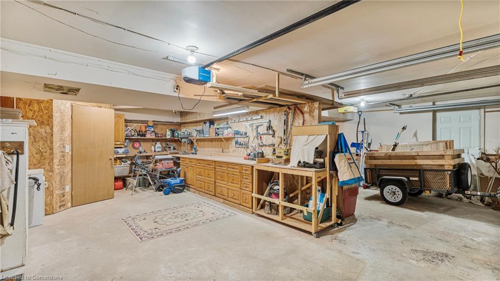 54 Bee Street Property Photo 34