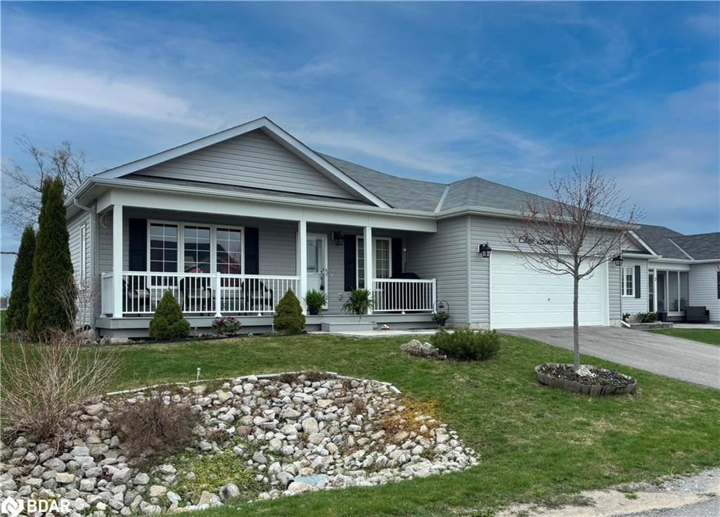 1 Sinclair Crescent Property Photo 2