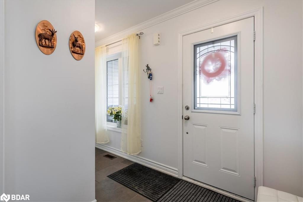 1 Sinclair Crescent Property Photo 3