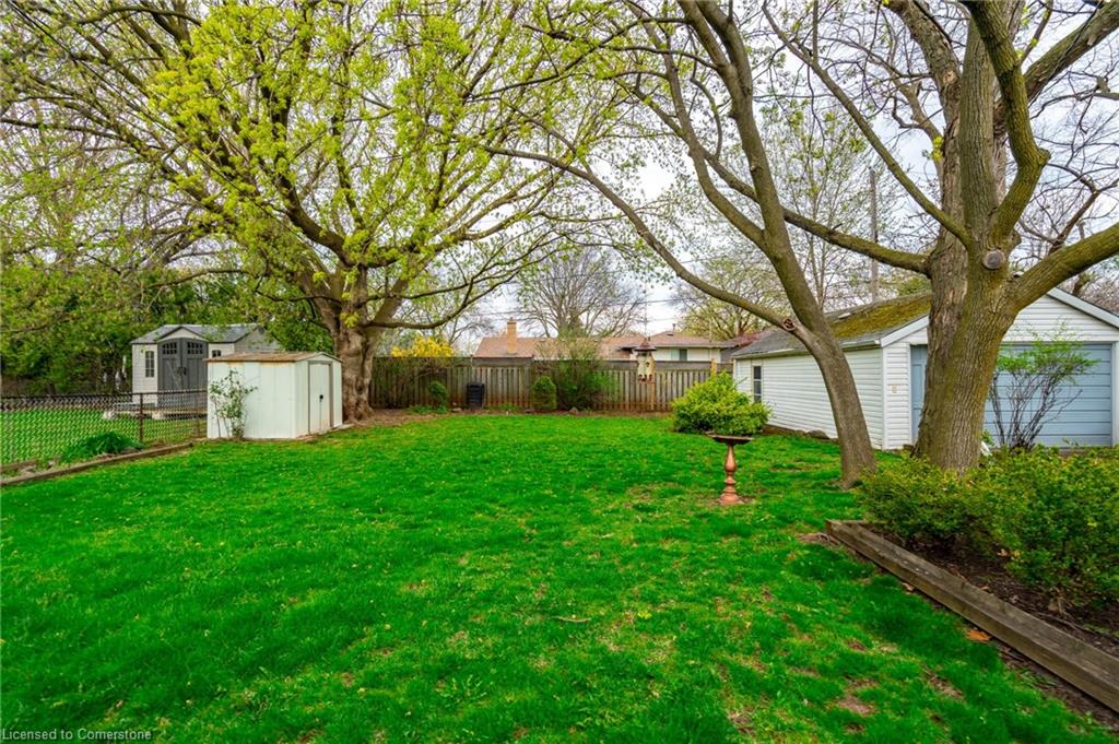 611 Woodview Road Property Photo 40