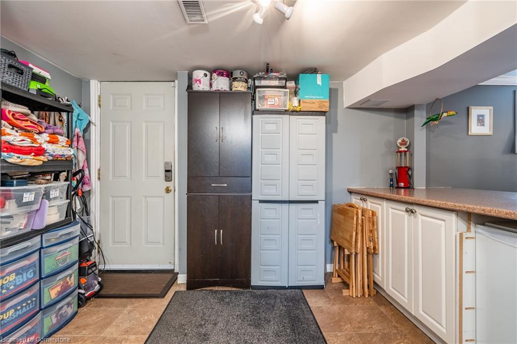 12 Brendan Court Property Photo 18