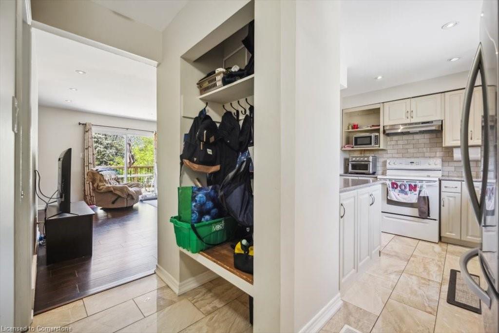A-421 Bairstow Crescent Property Photo 14