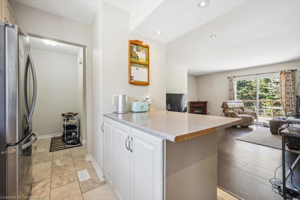 A-421 Bairstow Crescent Property Photo 16