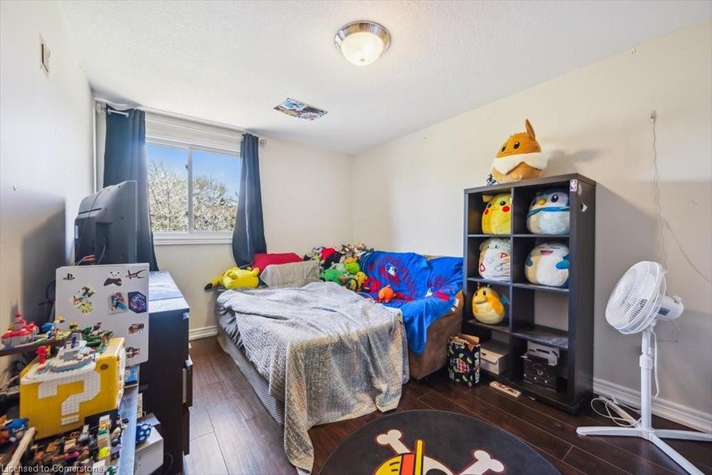 A-421 Bairstow Crescent Property Photo 23