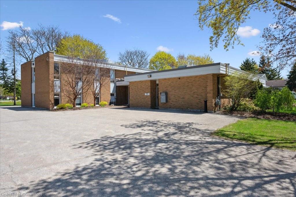 380 Hibernia Street Property Photo 6