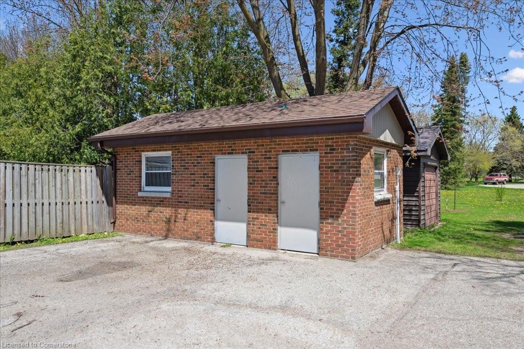 380 Hibernia Street Property Photo 10