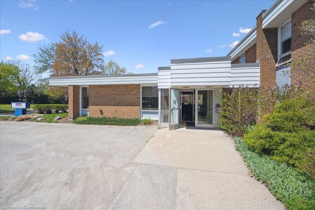 380 Hibernia Street Property Photo 13