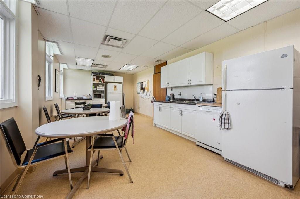 380 Hibernia Street Property Photo 35