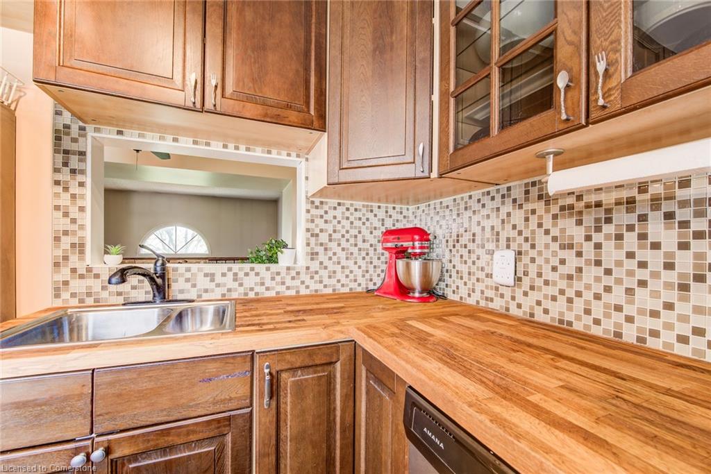 26-111 Traynor Avenue Property Photo 23