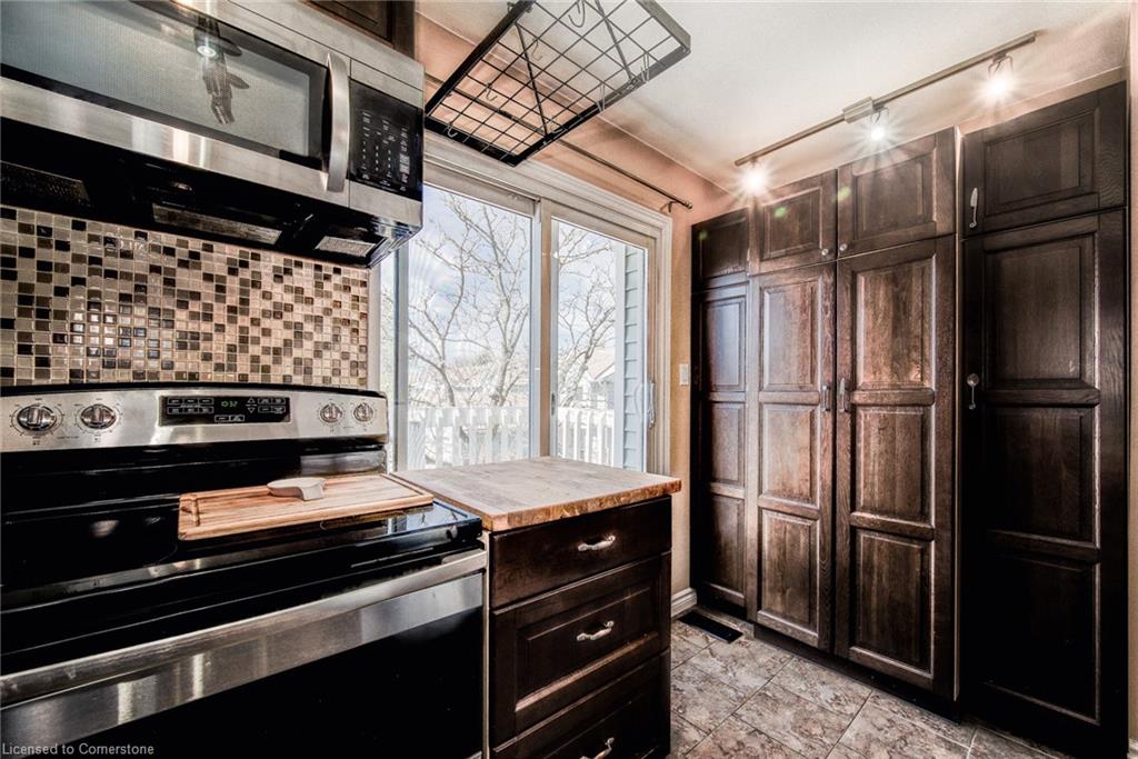 26-111 Traynor Avenue Property Photo 24