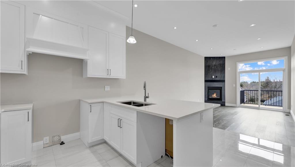 800 Garden Court Crescent Property Photo 10