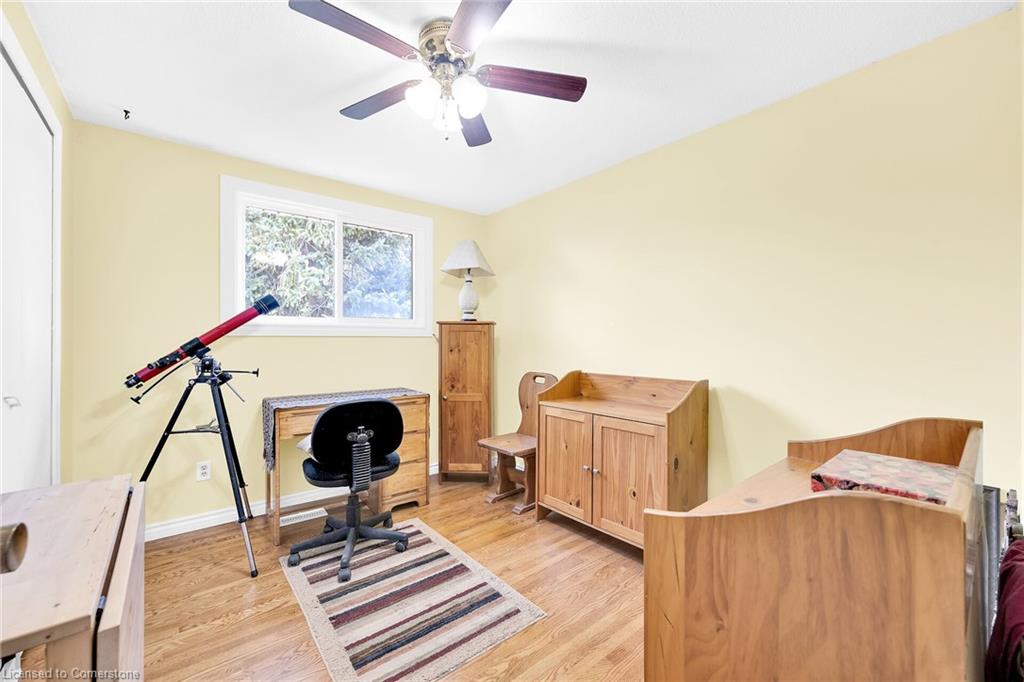 2 Par Place Property Photo 9