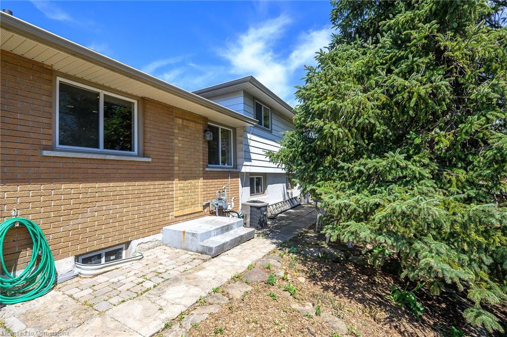 2 Par Place Property Photo 23